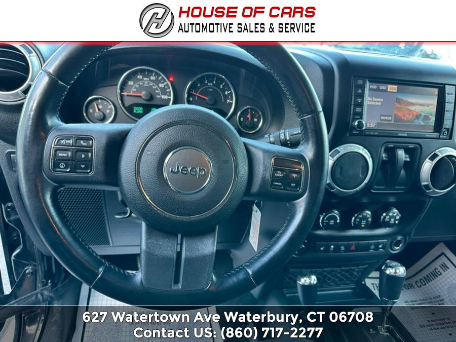 Used 2012 Jeep Wrangler Rubicon w/ Dual Top Group image 27