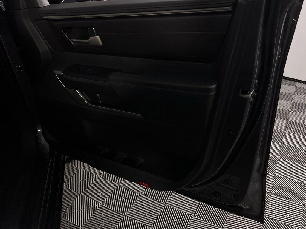 Used 2022 Toyota Tundra SR5 image 32