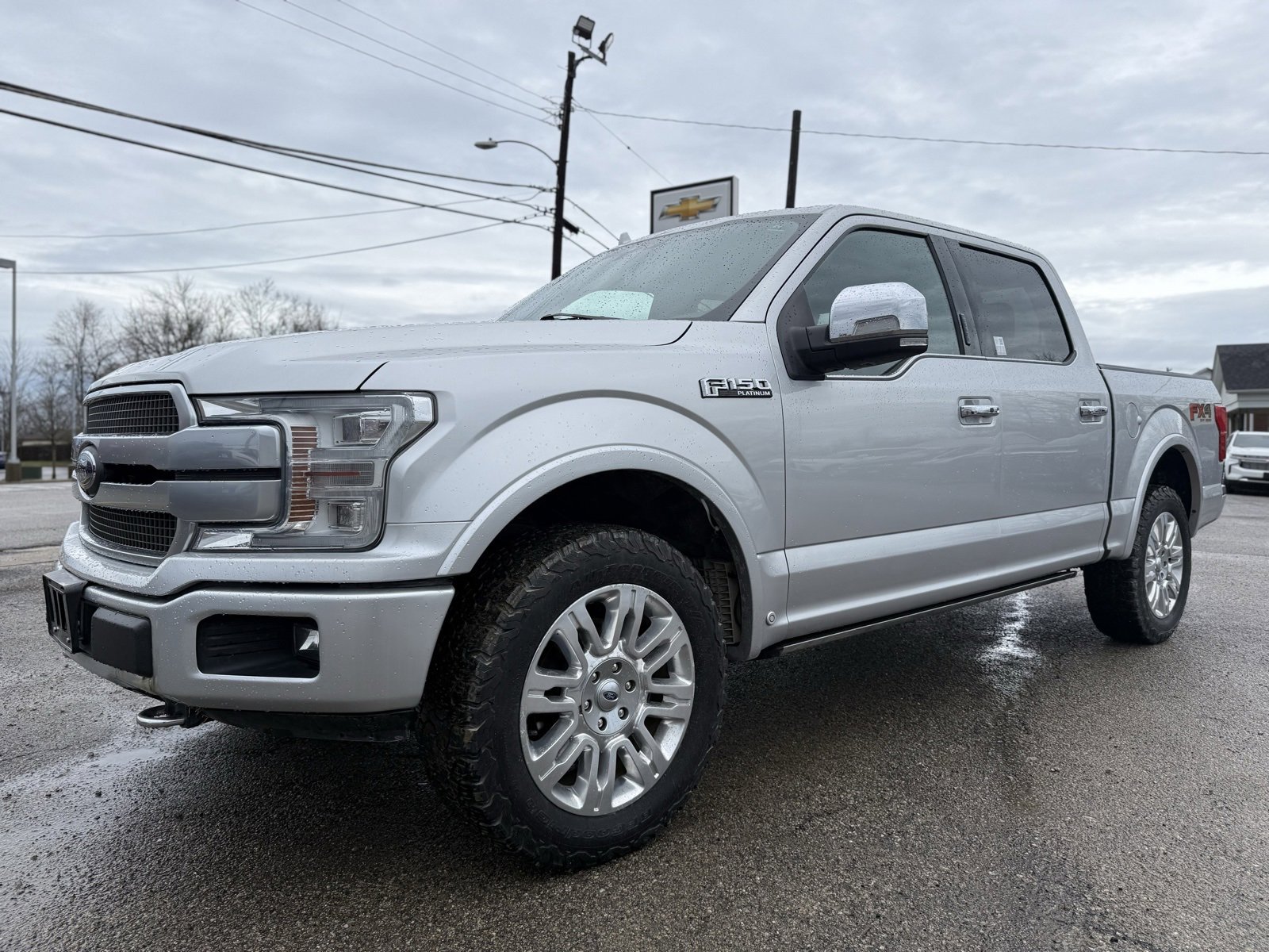 Used 2018 Ford F150 Platinum w/ Equipment Group 701A Luxury image 2
