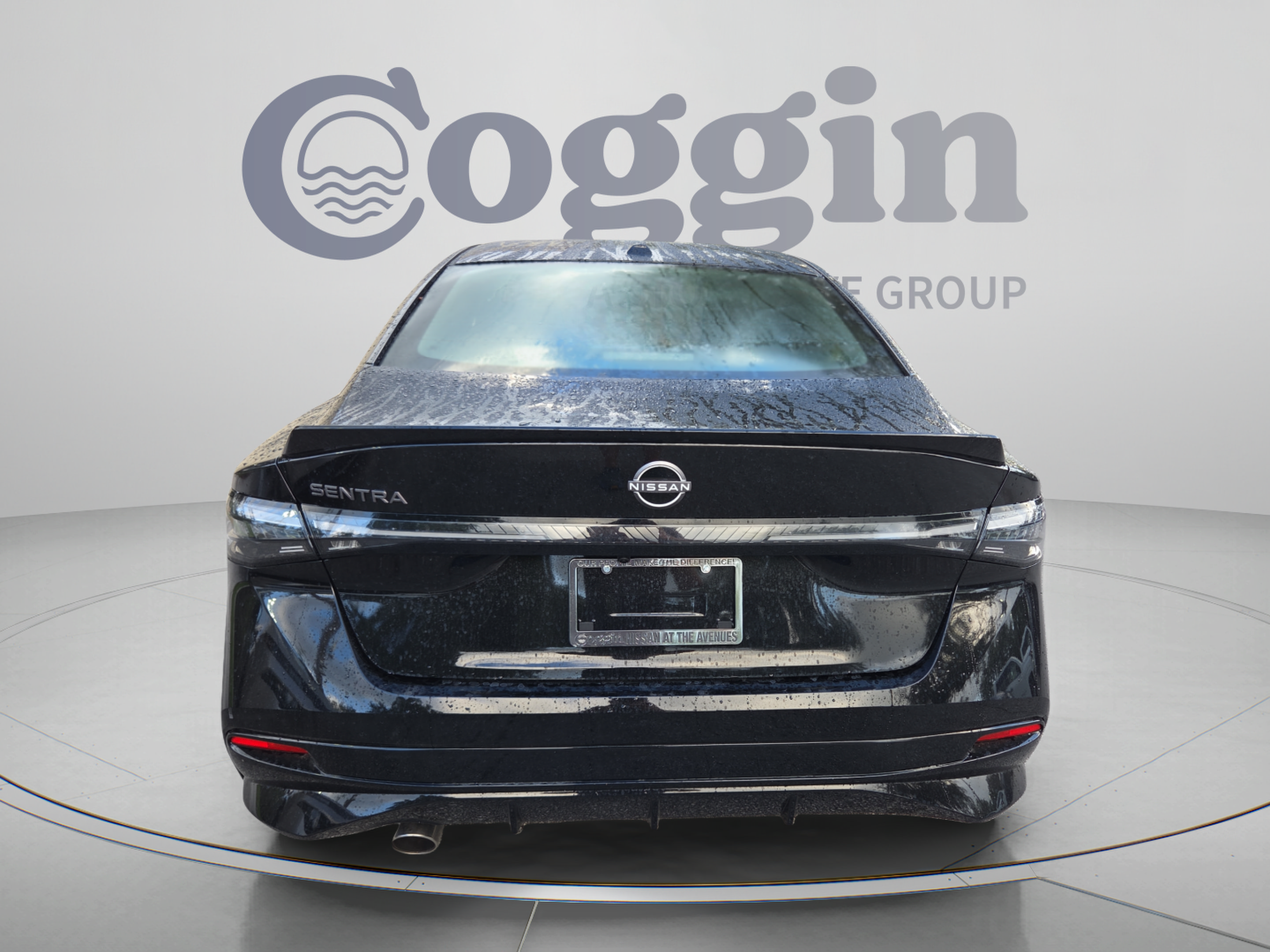 New 2027 Nissan Sentra SR w/ SR Premium Package FWD image 4