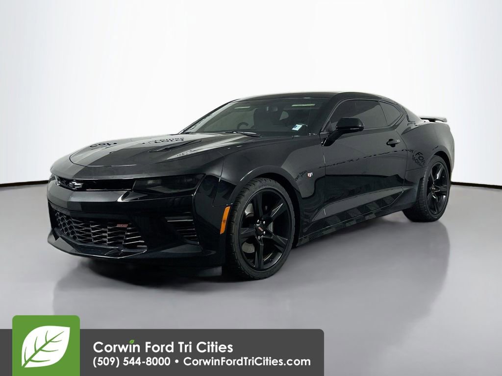 Used 2018 Chevrolet Camaro SS image 5