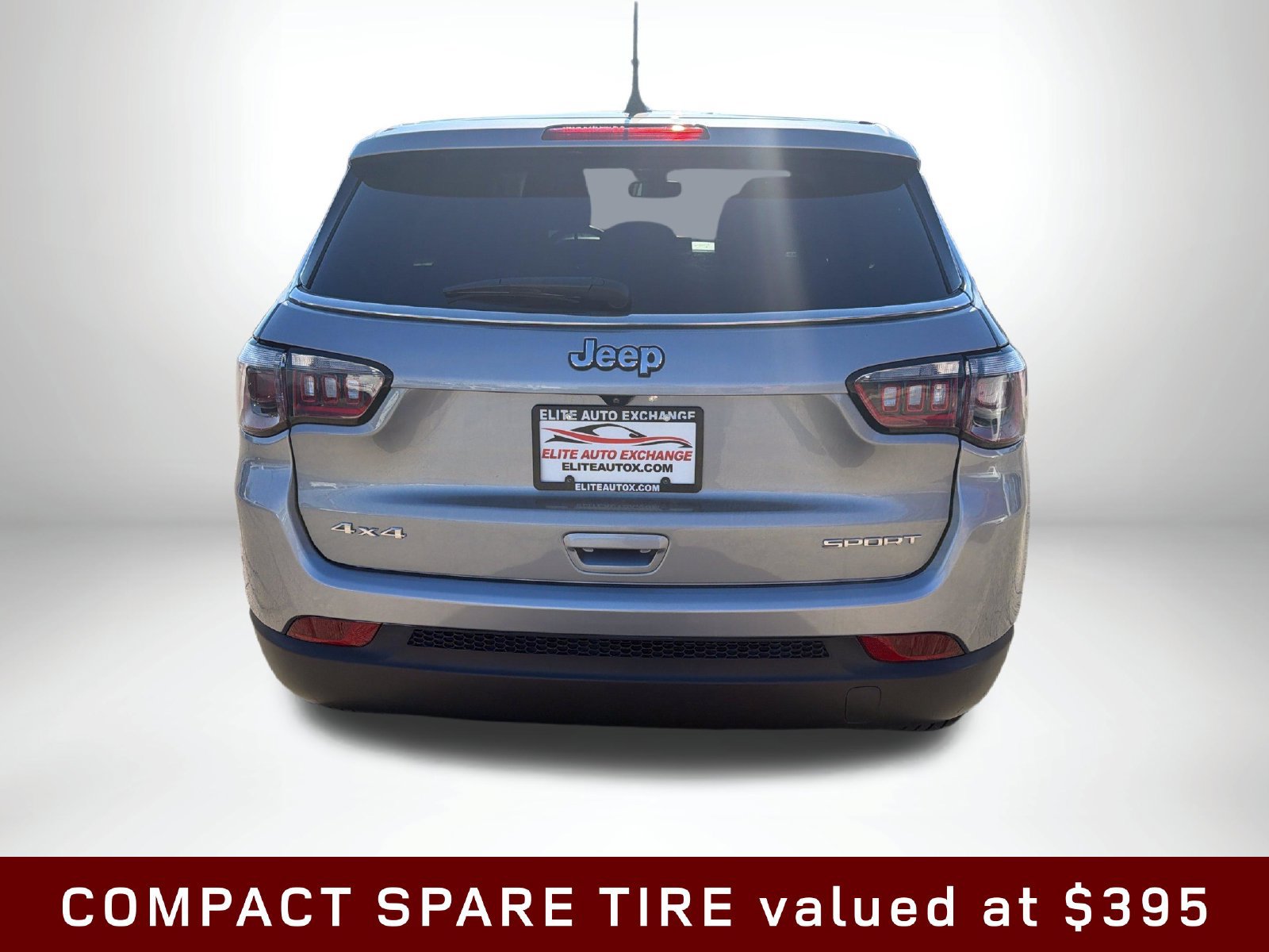 Used 2022 Jeep Compass Sport AWD/4WD image 5