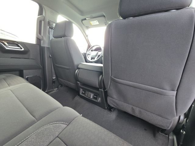 Used 2024 GMC Sierra 1500 SLE w/ Preferred Package image 17
