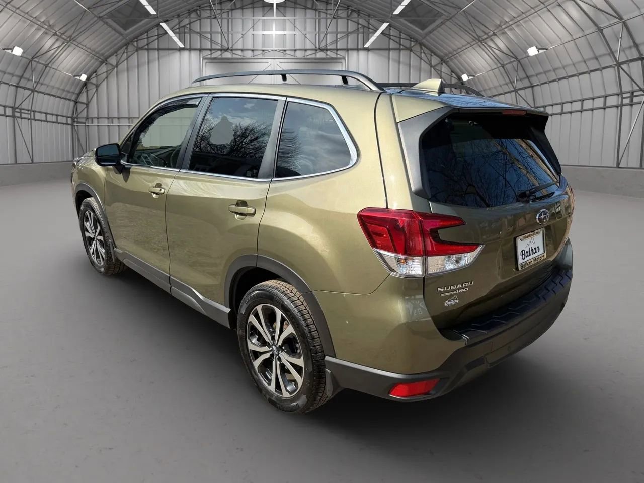 Used 2023 Subaru Forester Limited image 7