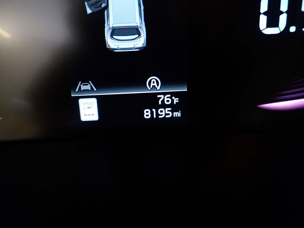 Used 2025 Kia Soul LX w/ LX Technology Package image 27