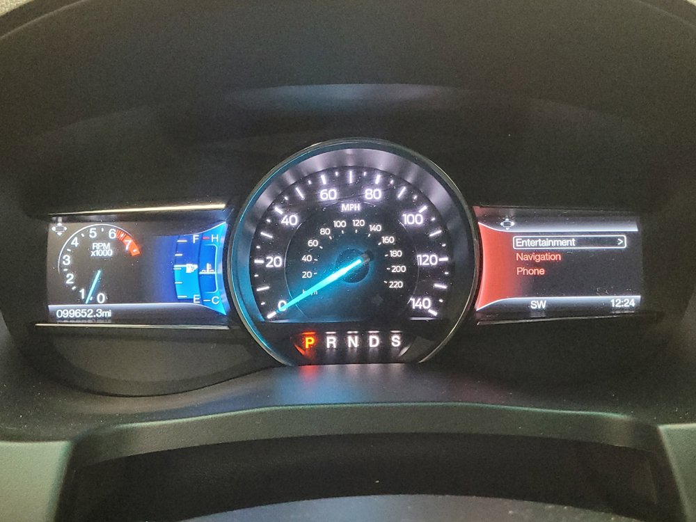 Used 2016 Ford Explorer XLT w/ Equipment Group 202A FWD image 23