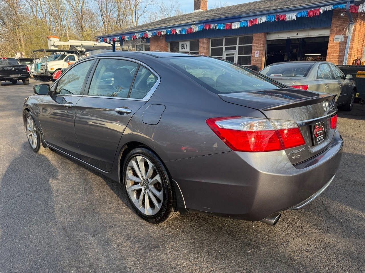 Used 2014 Honda Accord Sport image 7
