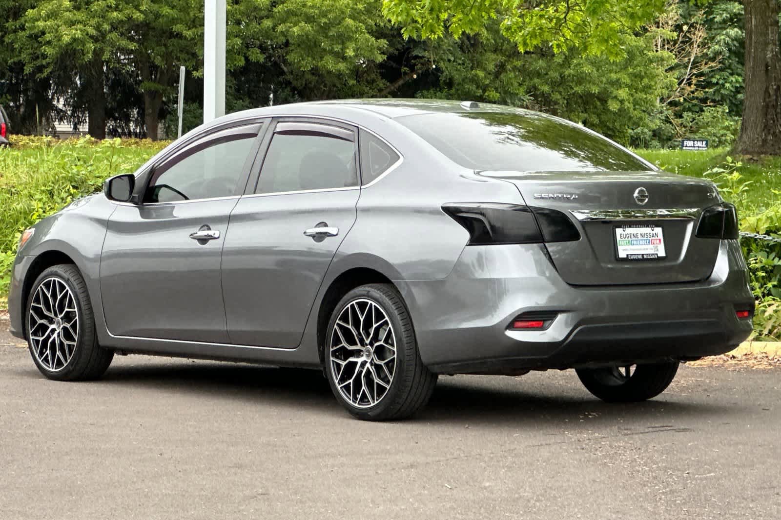 Used 2019 Nissan Sentra SV FWD image 6