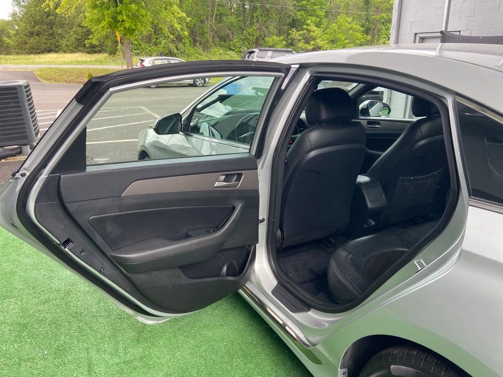 Used 2018 Hyundai Sonata Sport FWD image 22