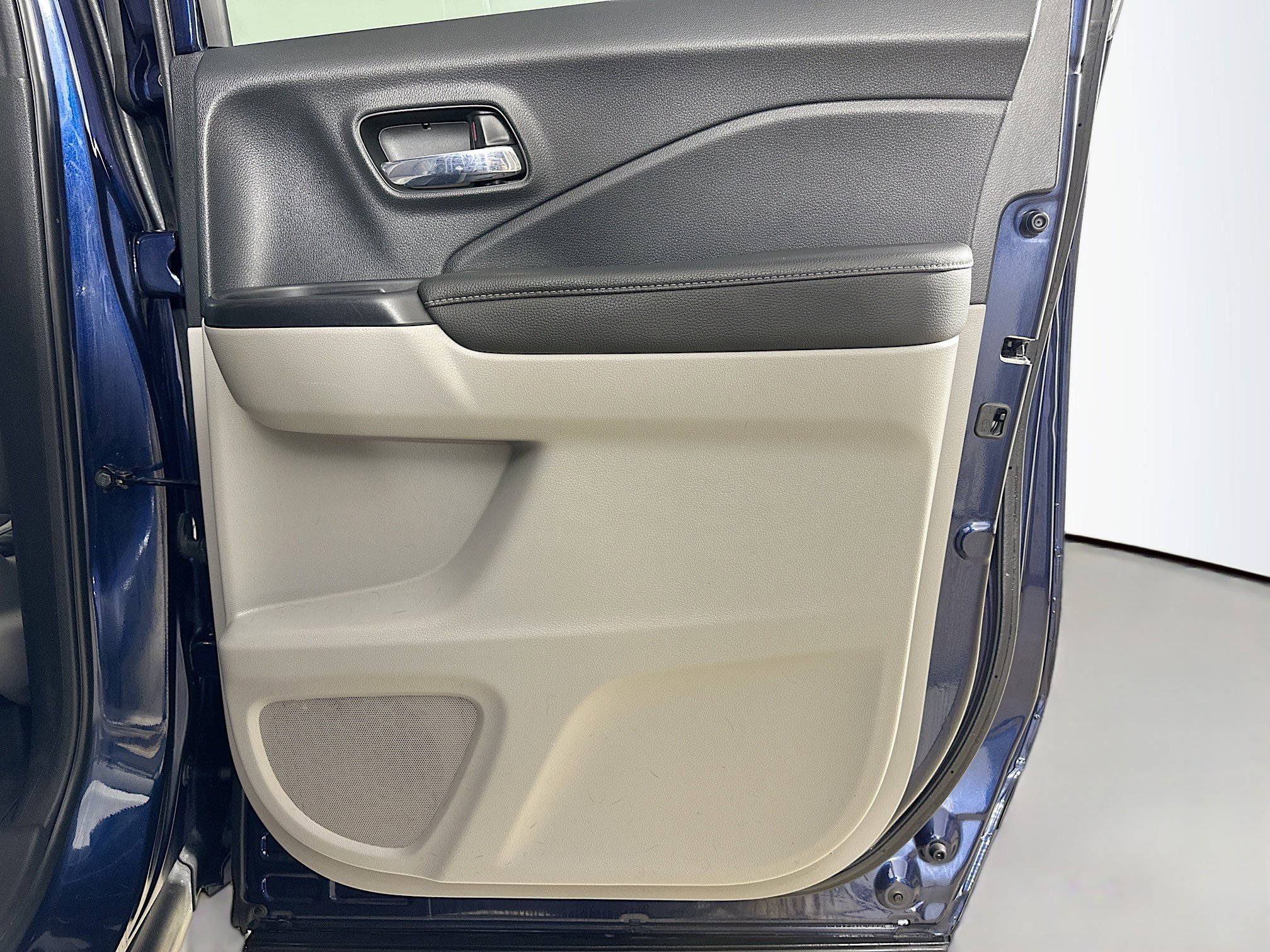 Used 2021 Honda Ridgeline RTL-E image 39