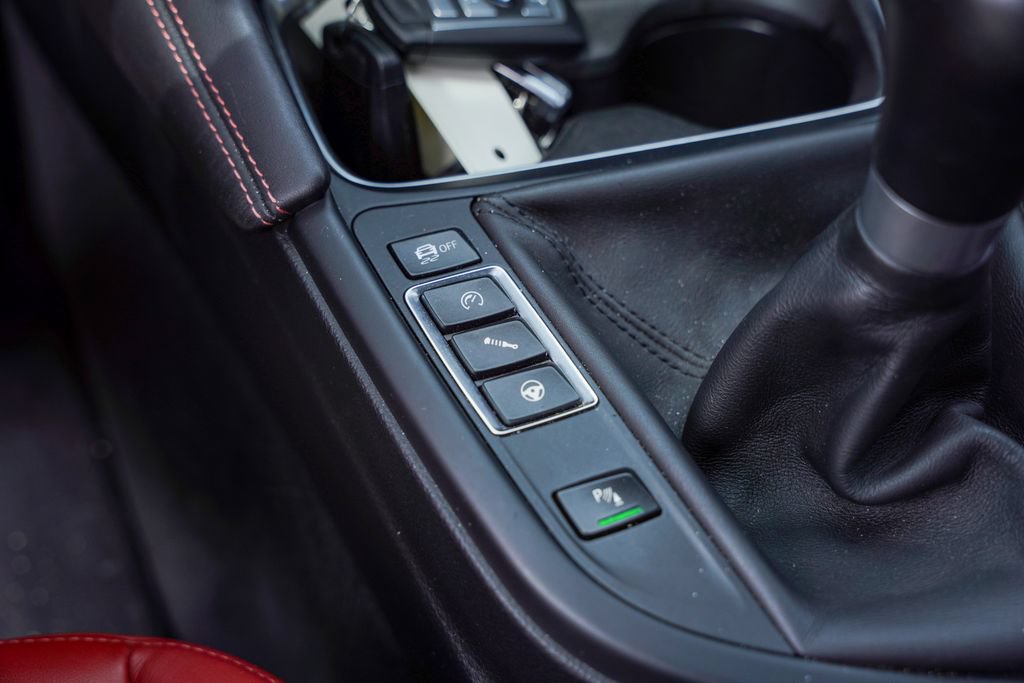 Used 2016 BMW M3 RWD image 28