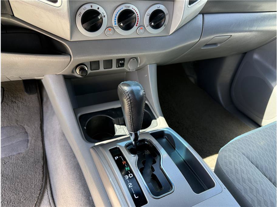 Used 2010 Toyota Tacoma 2WD Access Cab image 19