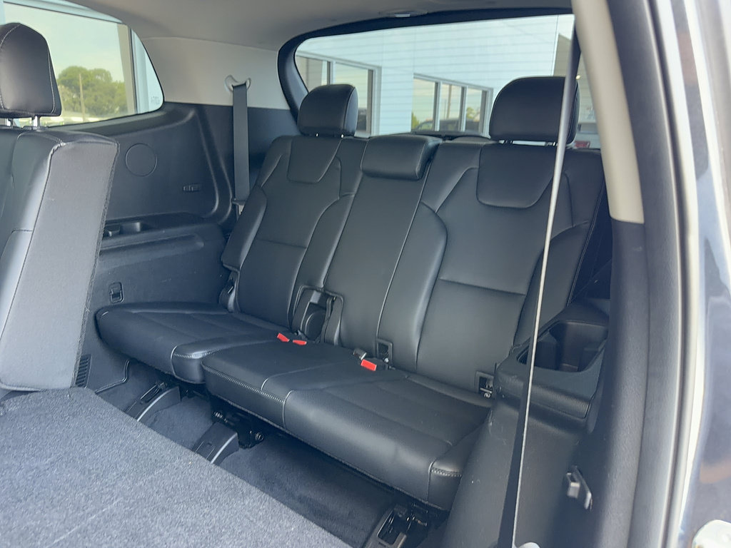 Used 2023 Kia Telluride LX FWD image 13