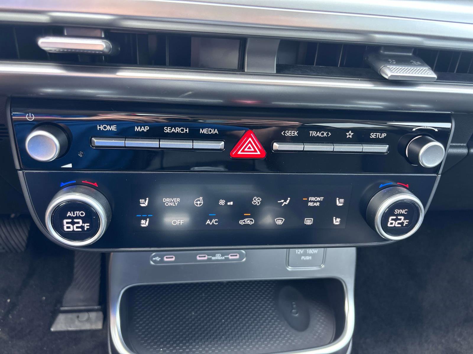 New 2026 Hyundai Ioniq 9 SEL image 9