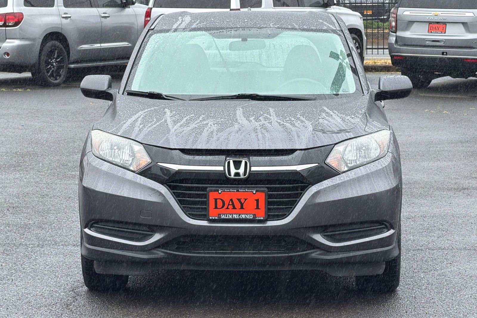 Used 2017 Honda HR-V LX image 11
