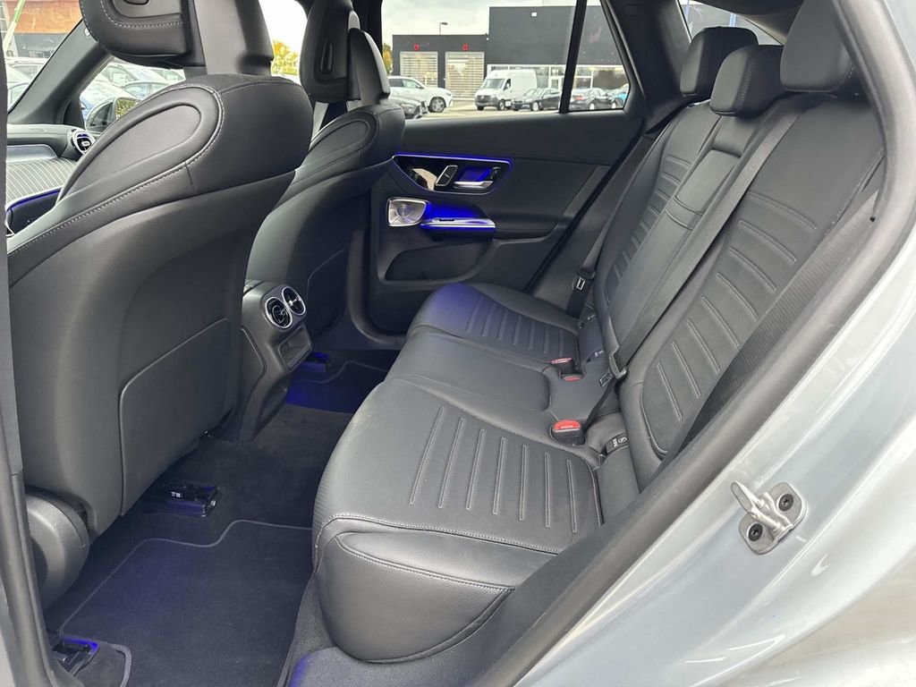 Certified 2025 Mercedes-Benz GLC 300 4MATIC image 12
