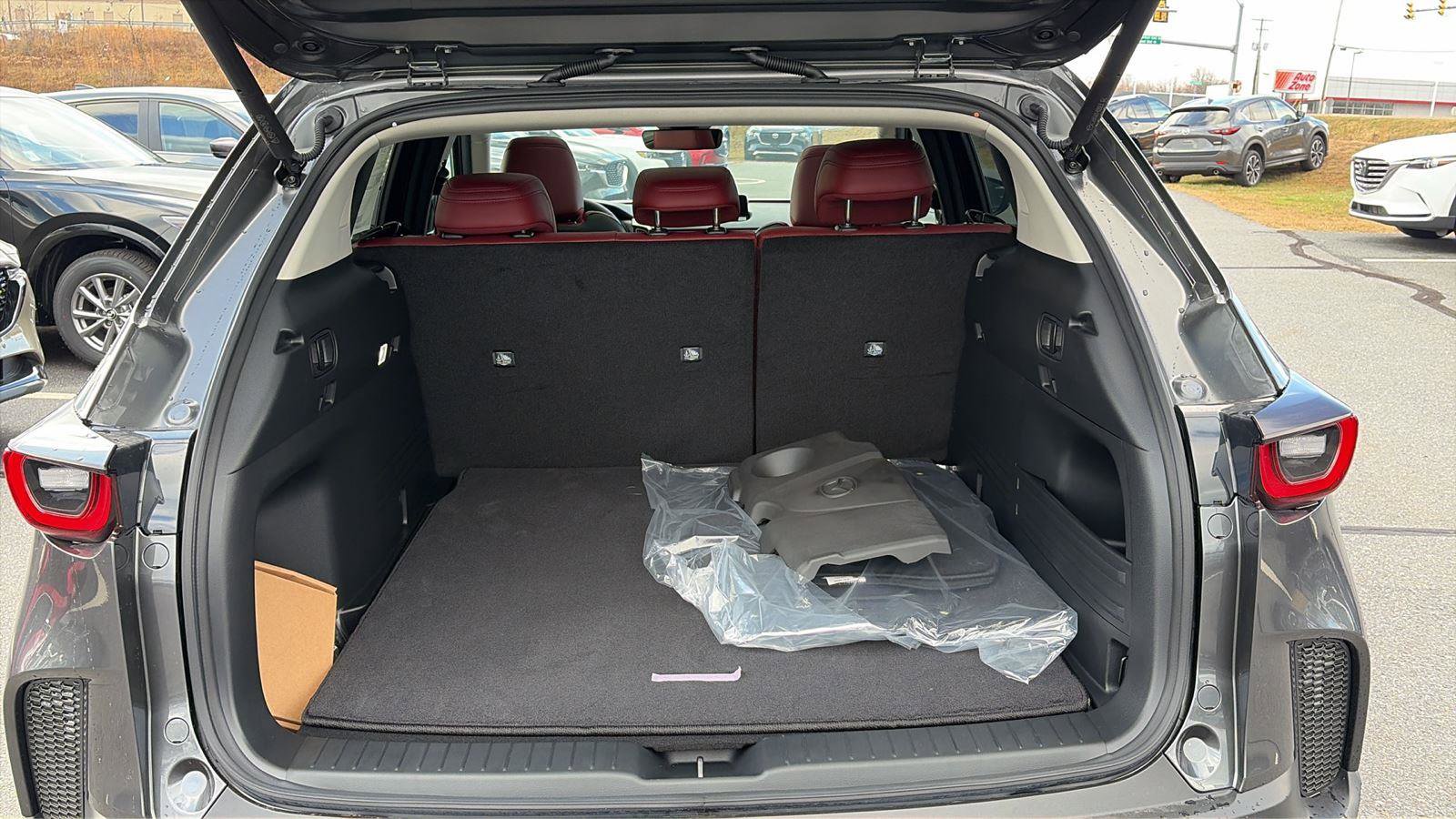 New 2025 MAZDA CX-50 AWD 2.5 Hybrid w/ Premium Pkg image 30