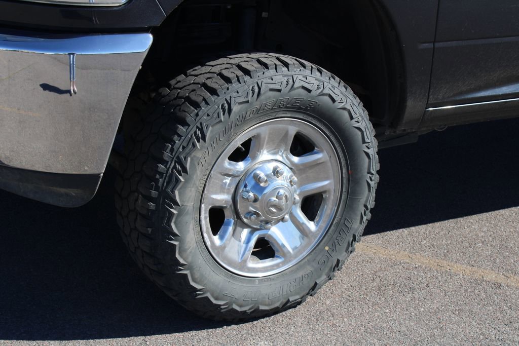 Used 2018 RAM 2500 Tradesman w/ Chrome Appearance Group image 11