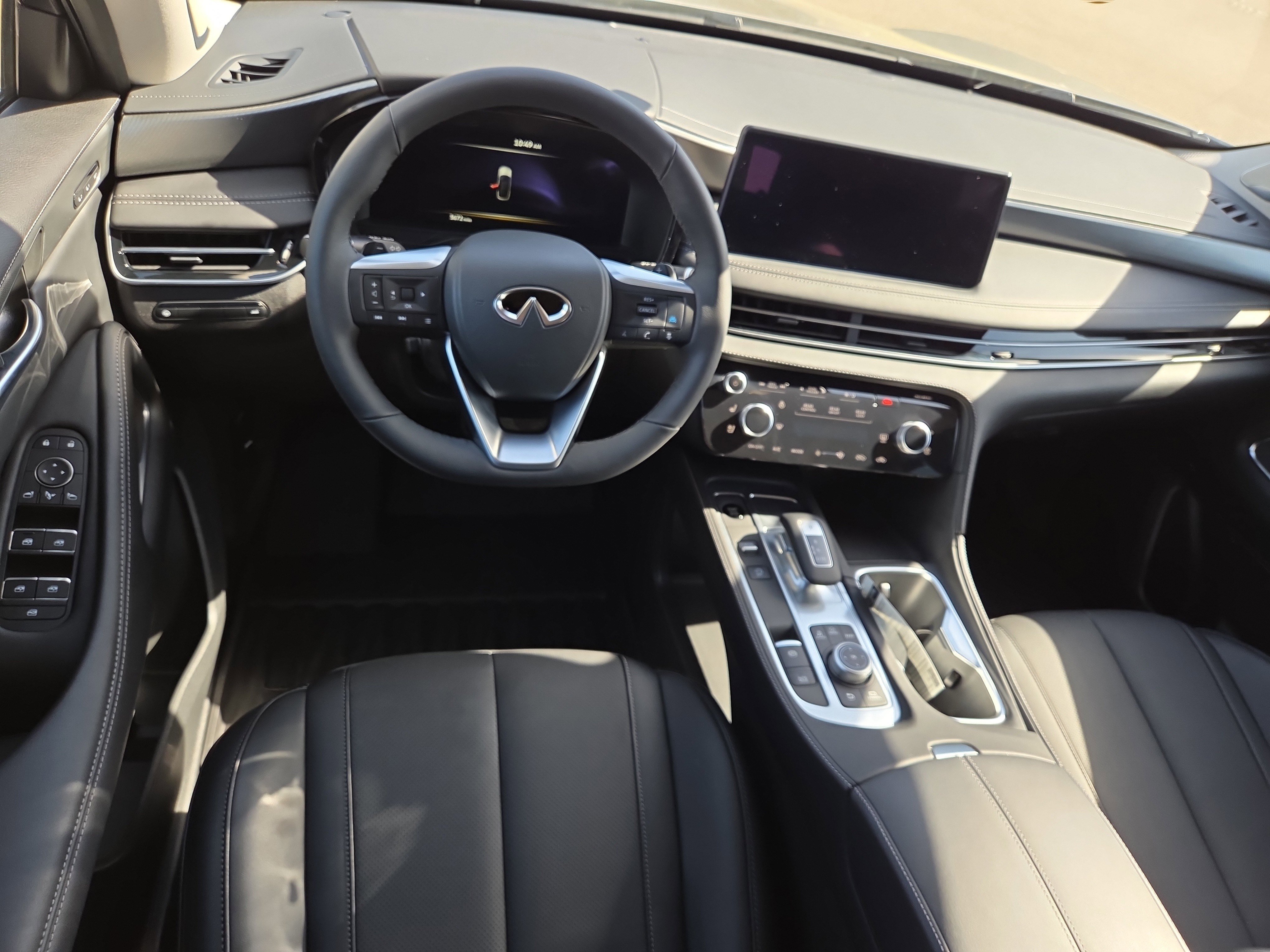 Used 2026 INFINITI QX60 Luxe w/ Cargo Package image 8