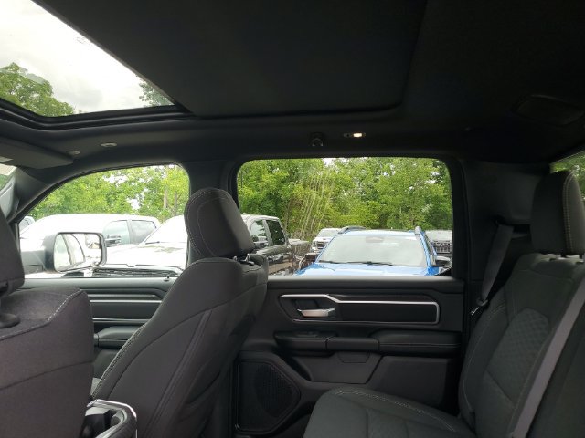 New 2026 RAM 1500 Big Horn AWD/4WD image 9