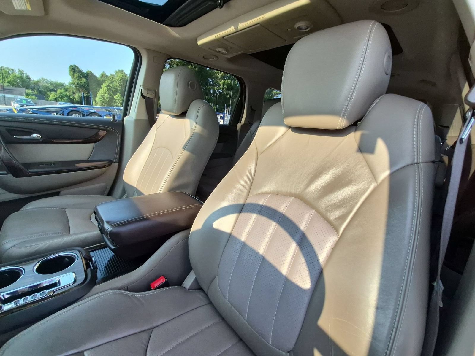 Certified 2014 GMC Acadia Denali AWD/4WD image 19