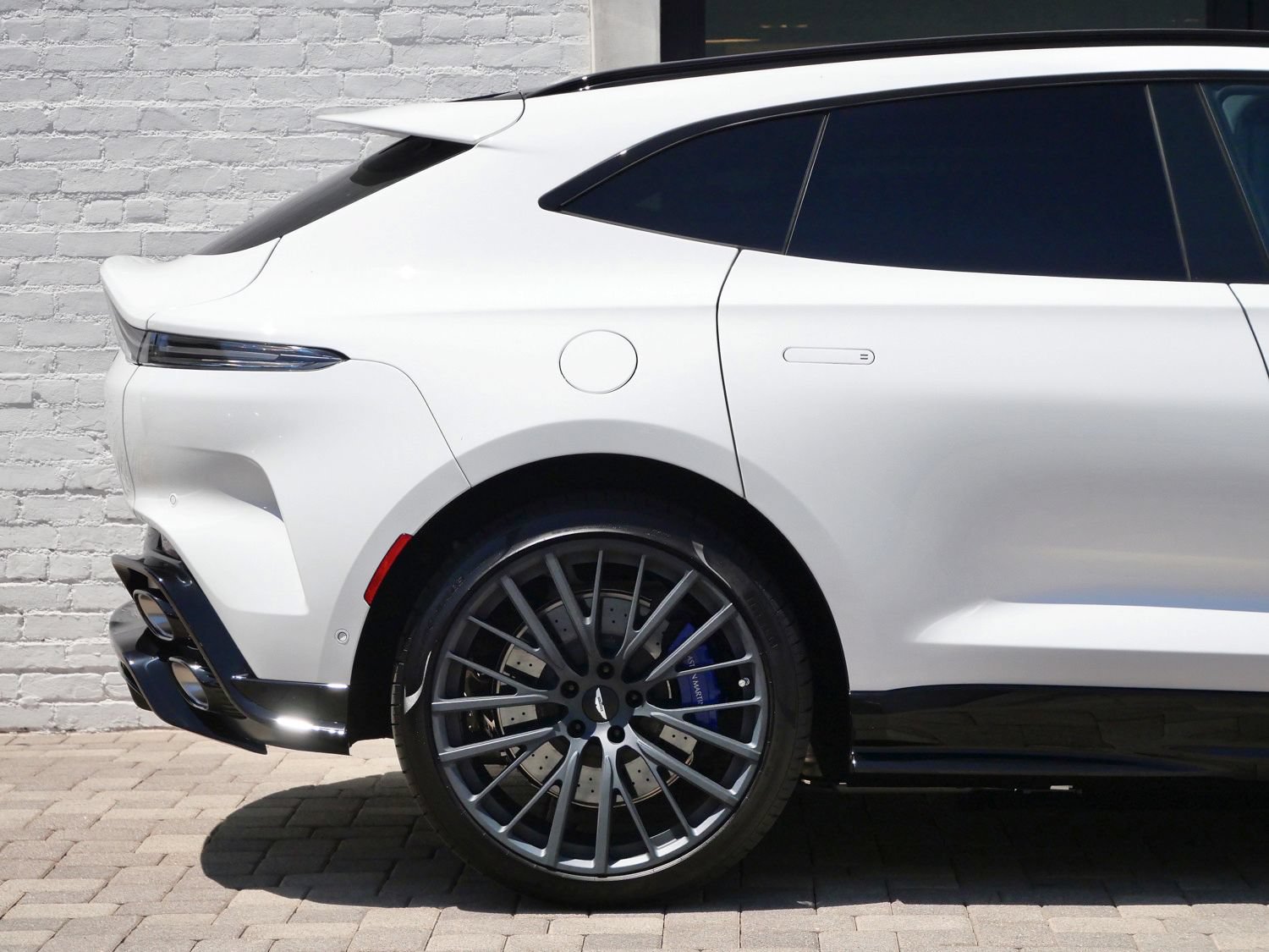New 2026 Aston Martin DBX S AWD/4WD image 14