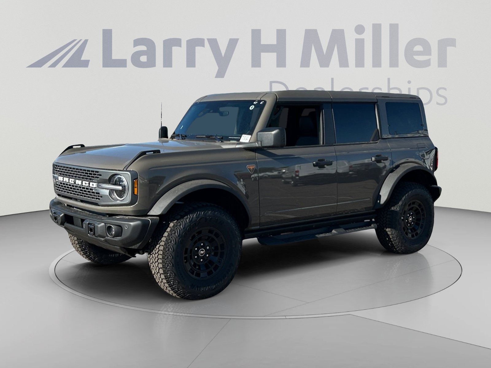 New 2026 Ford Bronco Badlands AWD/4WD image 1