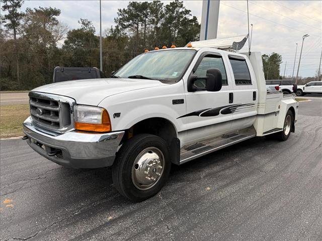 Used 2001 Ford F550 2WD Crew Cab Super Duty image 1