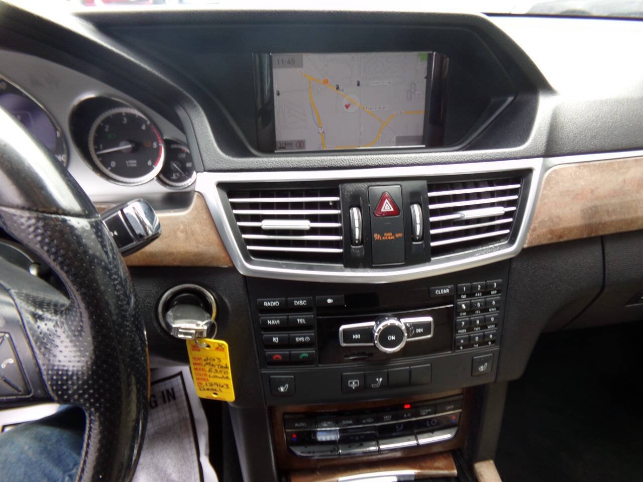 Used 2013 Mercedes-Benz E 350 BlueTEC Sedan image 39