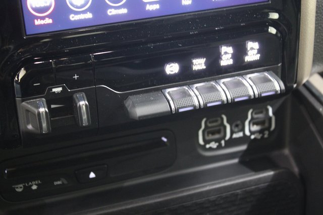 Used 2019 RAM 2500 Laramie image 13