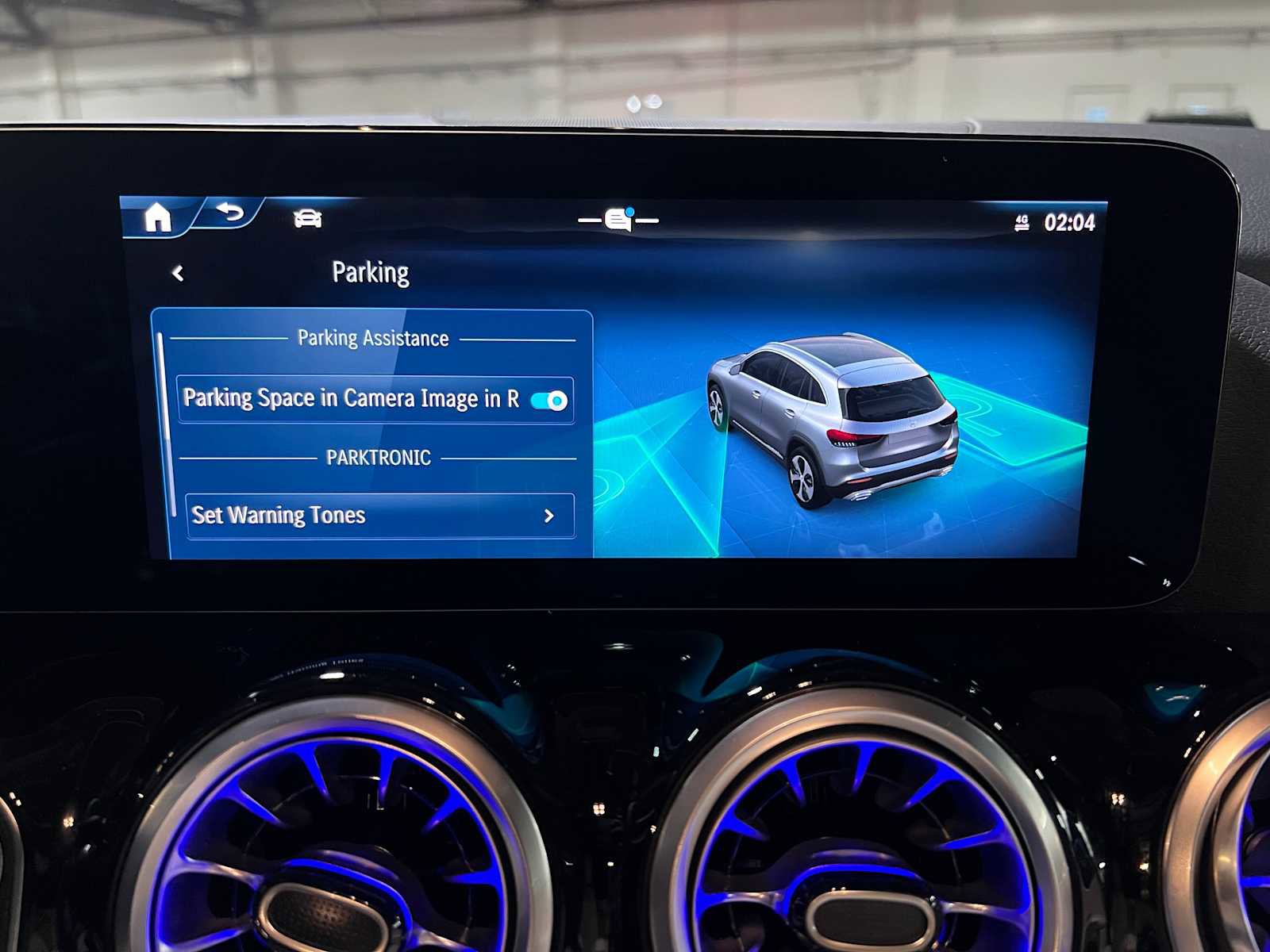 Used 2025 Mercedes-Benz GLA 250 4MATIC image 34