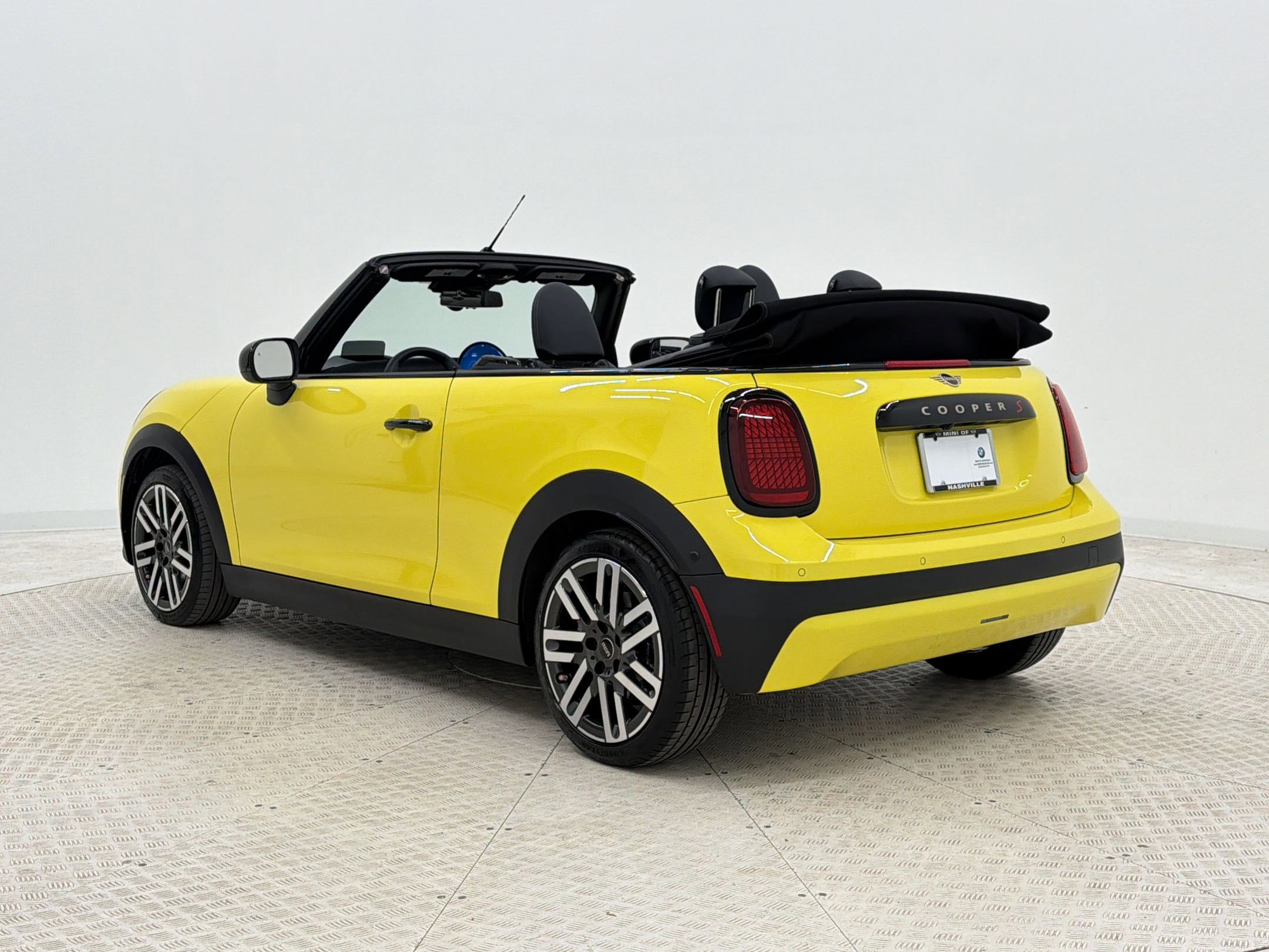 Certified 2025 MINI Cooper S image 3