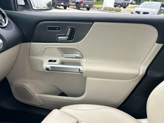Used 2021 Mercedes-Benz GLB 250 image 35