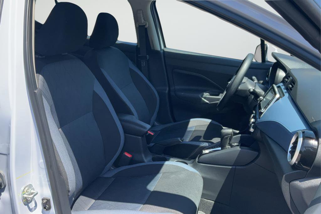 Used 2025 Nissan Versa SV w/ Trunk Package FWD image 20