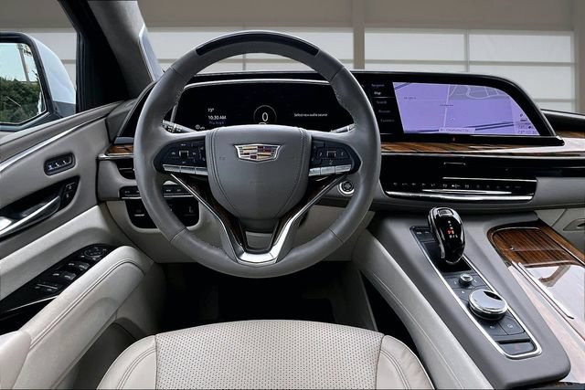 Used 2023 Cadillac Escalade Premium Luxury Platinum w/ LPO, Radiant Package AWD/4WD image 5