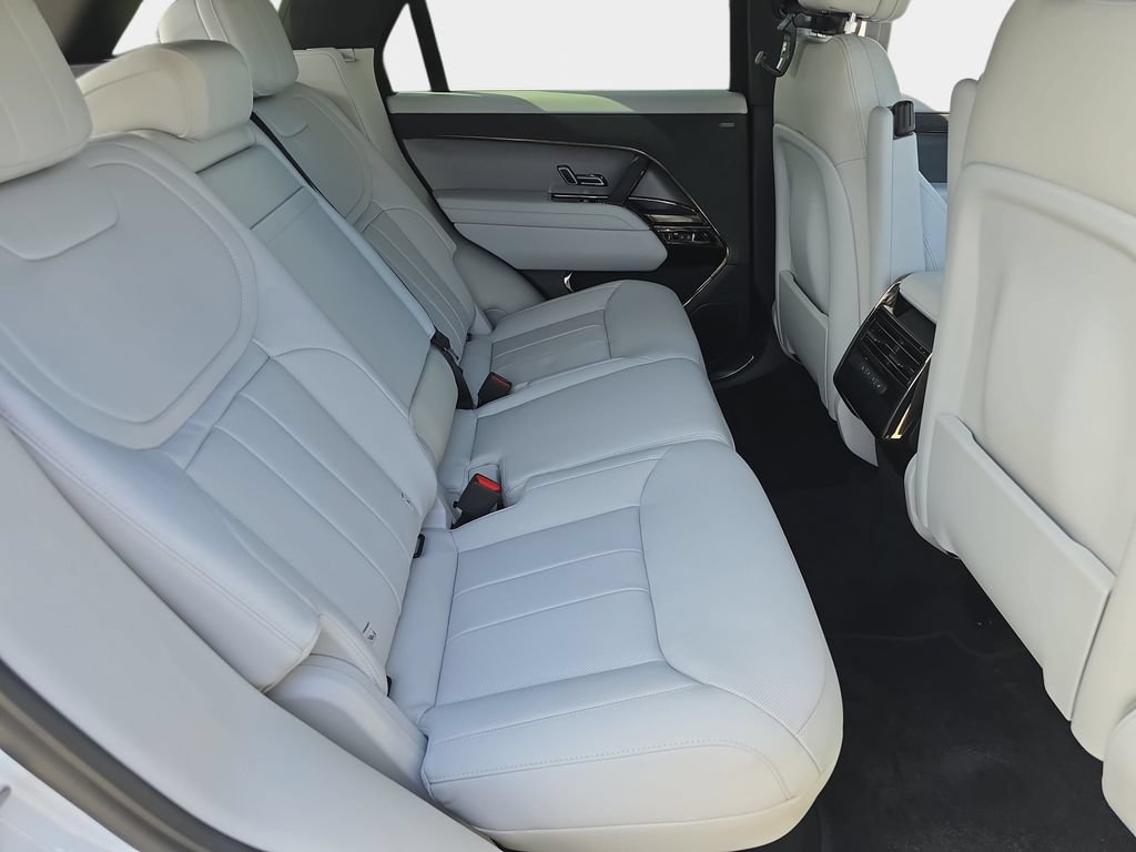 New 2027 Land Rover Range Rover Sport SE AWD/4WD image 11
