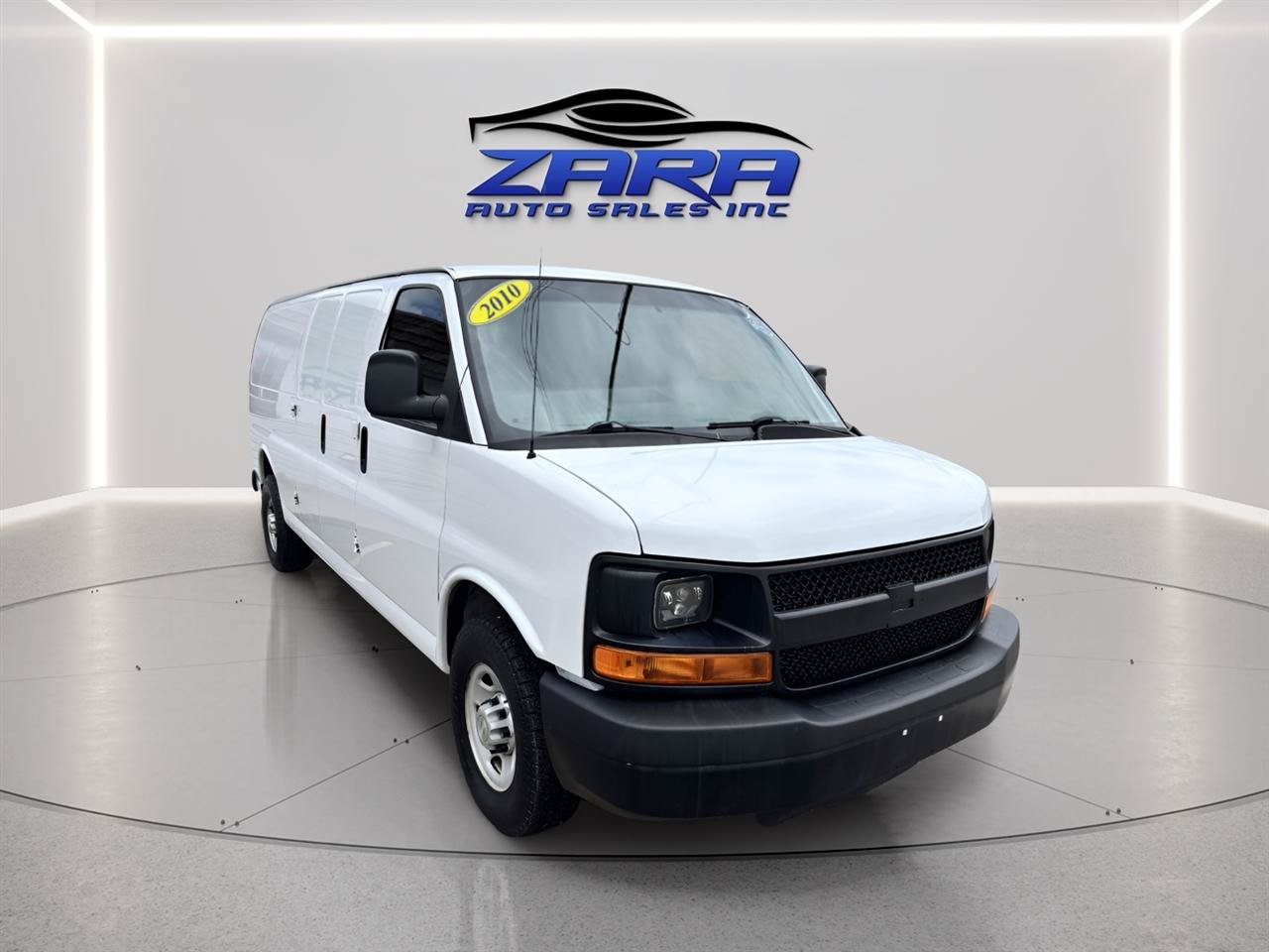 Used 2010 Chevrolet Express 2500 Extended RWD image 8