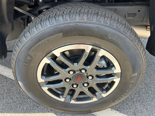 Used 2025 Toyota Tacoma TRD Sport image 19
