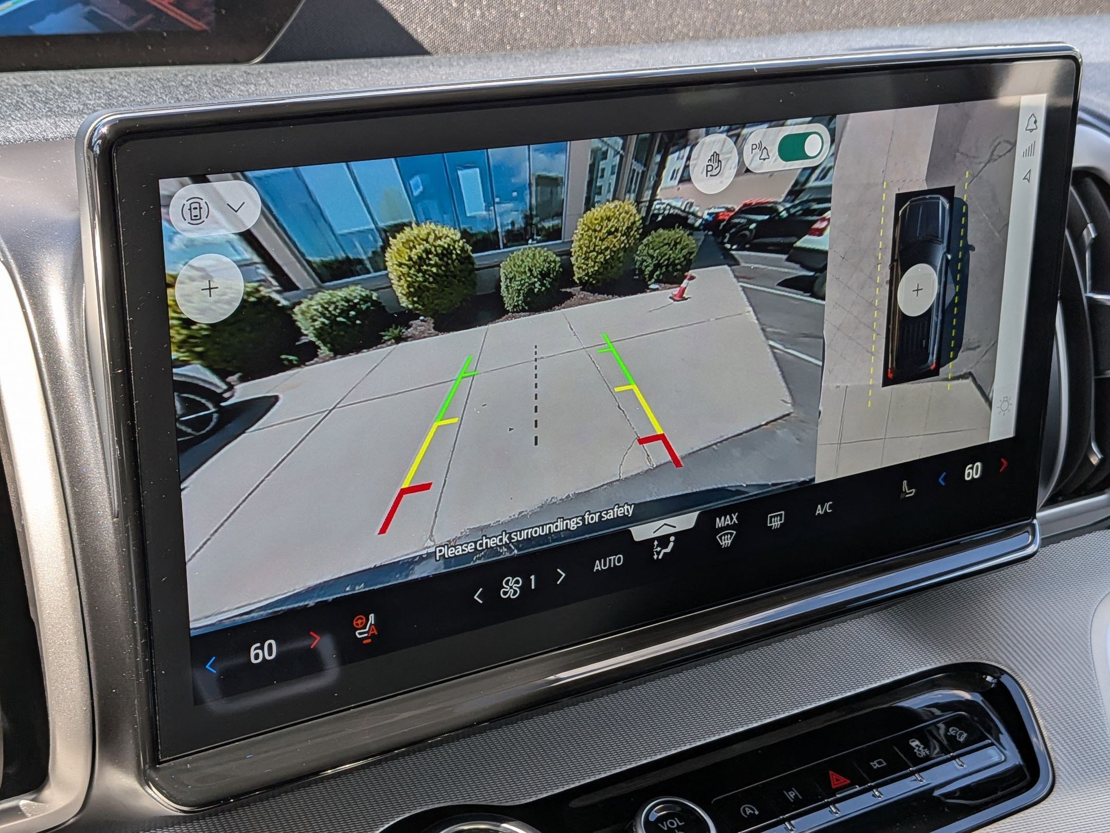 Used 2025 Ford Expedition Max Active image 26