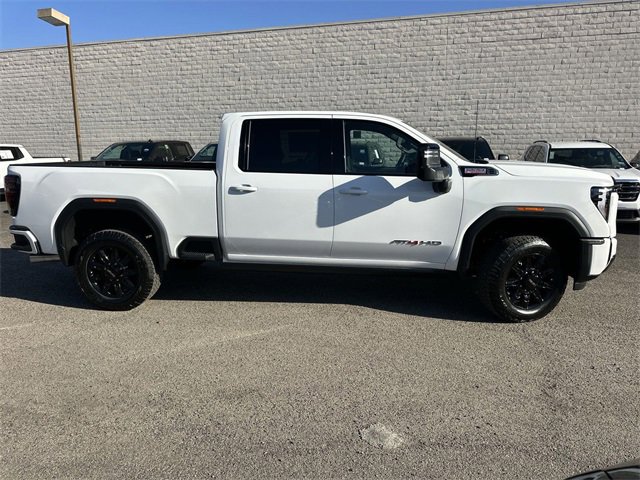 New 2026 GMC Sierra 2500 AT4 w/ AT4 Premium Plus Package image 3
