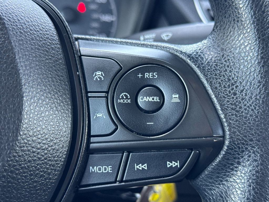 Used 2024 Toyota Corolla LE FWD image 24