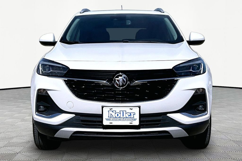 Used 2021 Buick Encore GX Essence w/ Experience Buick Package AWD/4WD image 3