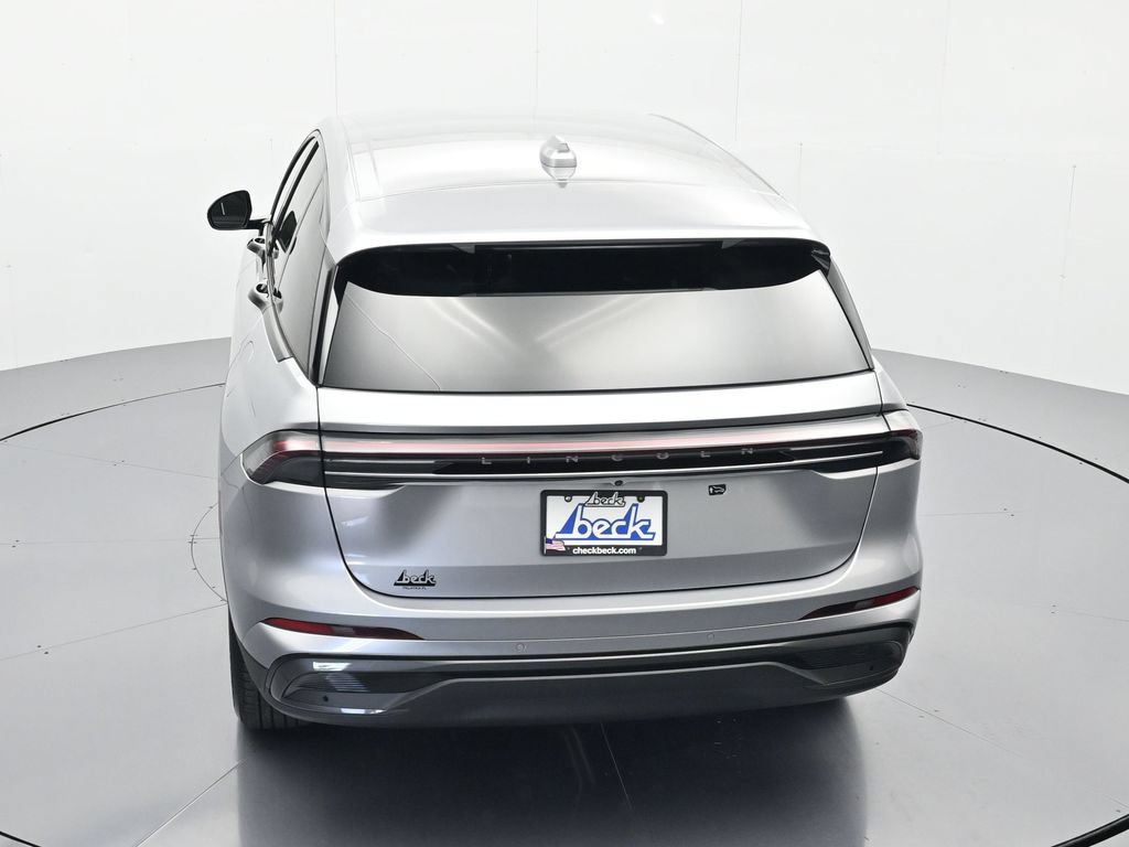 New 2026 Lincoln Nautilus Premier w/ Jet Appearance Package AWD/4WD image 33