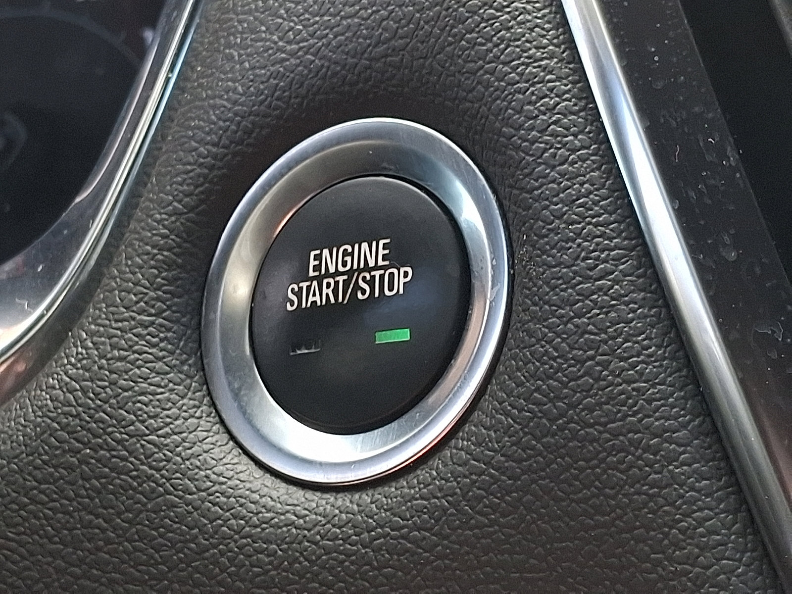 Used 2023 Chevrolet Traverse LT w/ LPO, Floor Liner Package image 22