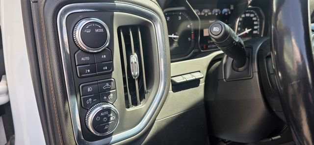 Used 2023 GMC Sierra 2500 AT4 w/ AT4 Premium Plus Package AWD/4WD image 17