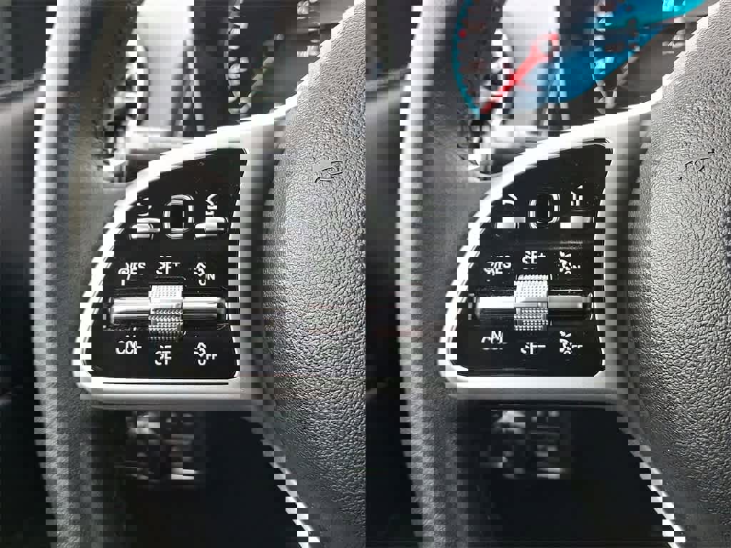 Used 2021 Mercedes-Benz GLB 250 4MATIC image 17