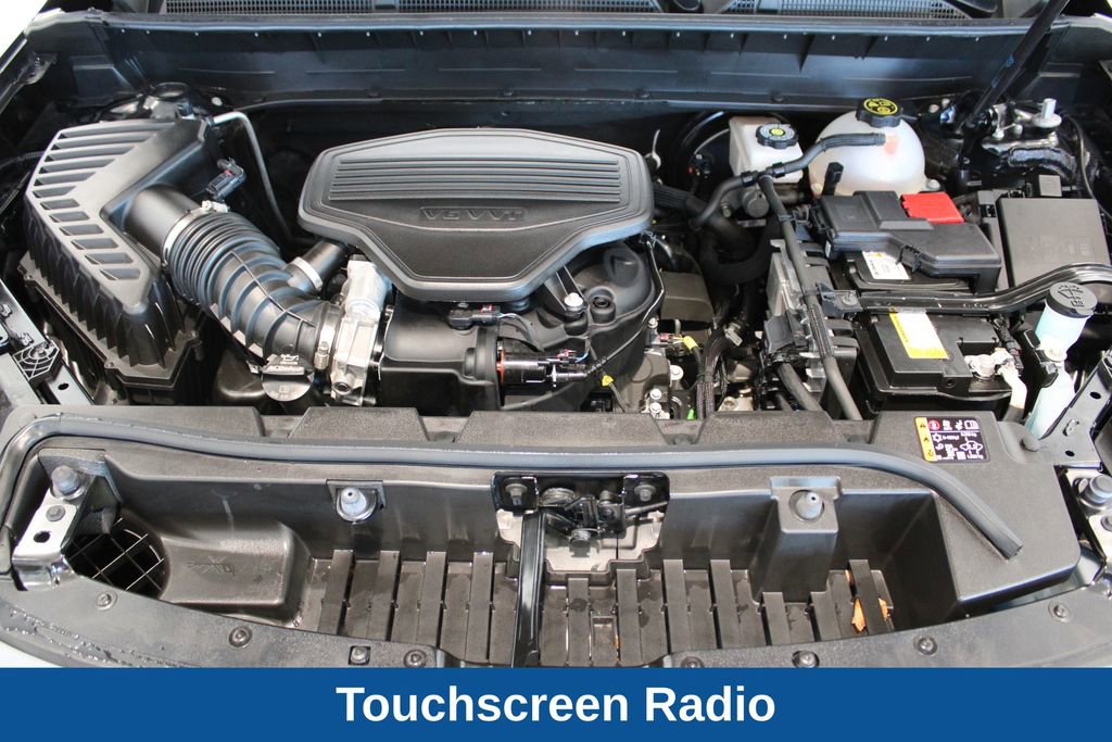 Used 2023 GMC Acadia AT4 w/ Technology Package image 10