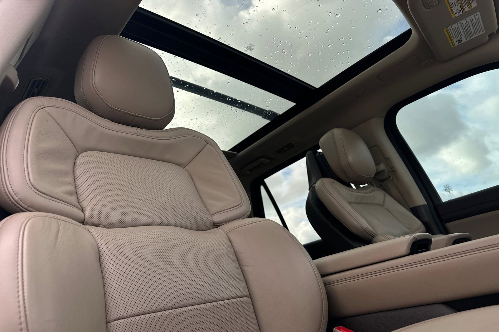 Certified 2023 Lincoln Navigator Reserve image 17