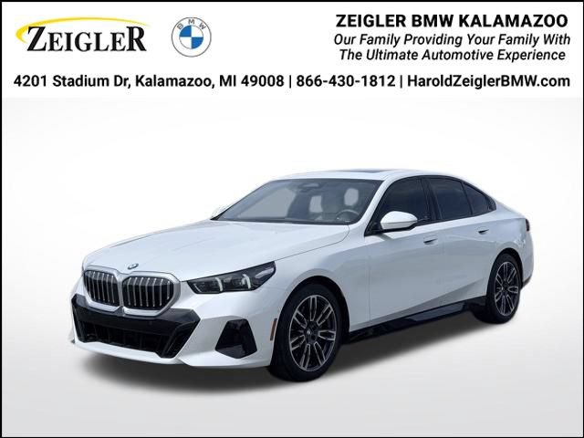 Certified 2026 BMW 530i xDrive AWD/4WD video 1