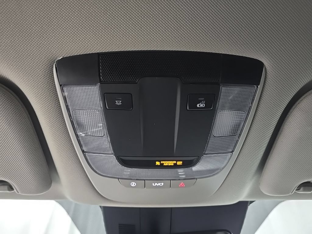 Used 2021 Kia Sorento S FWD image 33